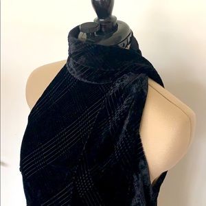 LAUREN Ralf Lauren, Black Velvet Evening Top scarf
